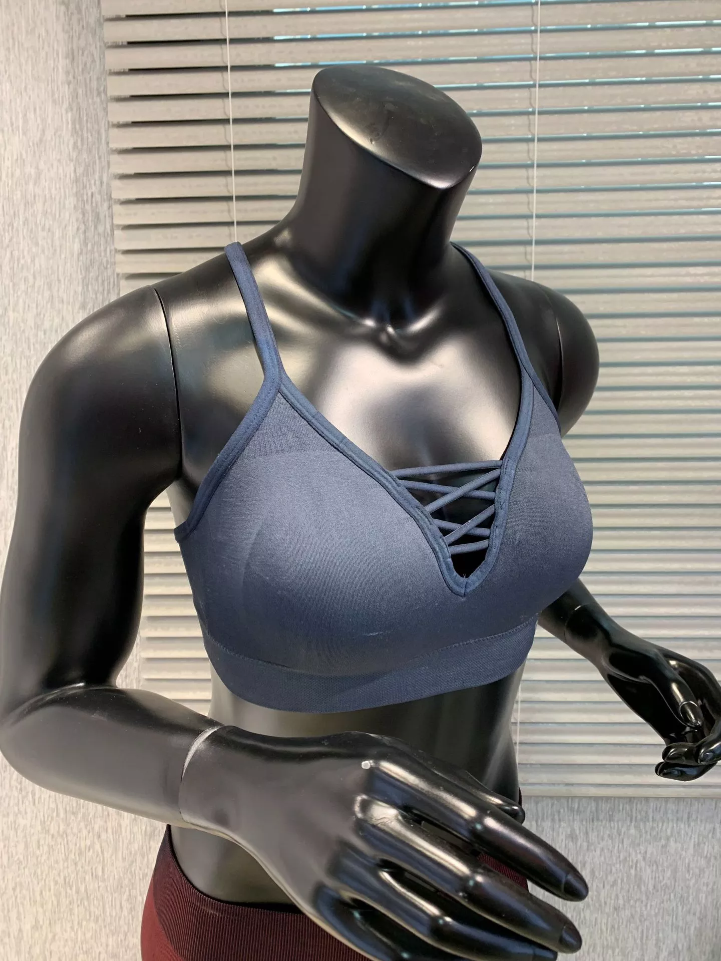 YDWX1103 wholesale custom blank womens active wear sexy seamless sports bra